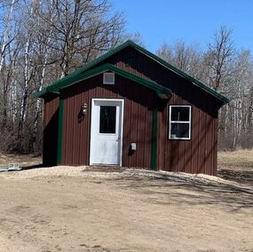 Wild Eagle Cabin exterior view